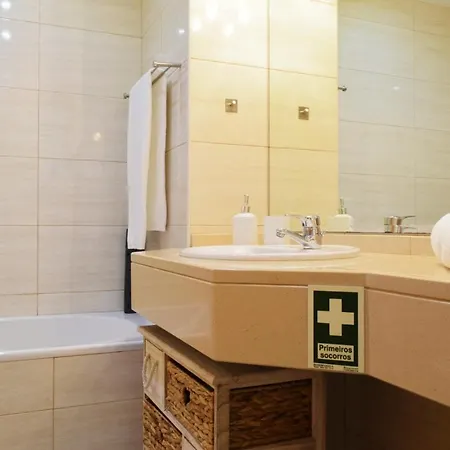 Perola, A In Madeira *